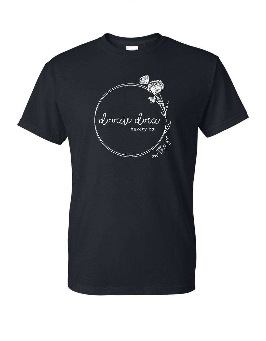 DOOZIE DOEZ FLOWER DESIGN 4 GILDAN TEE